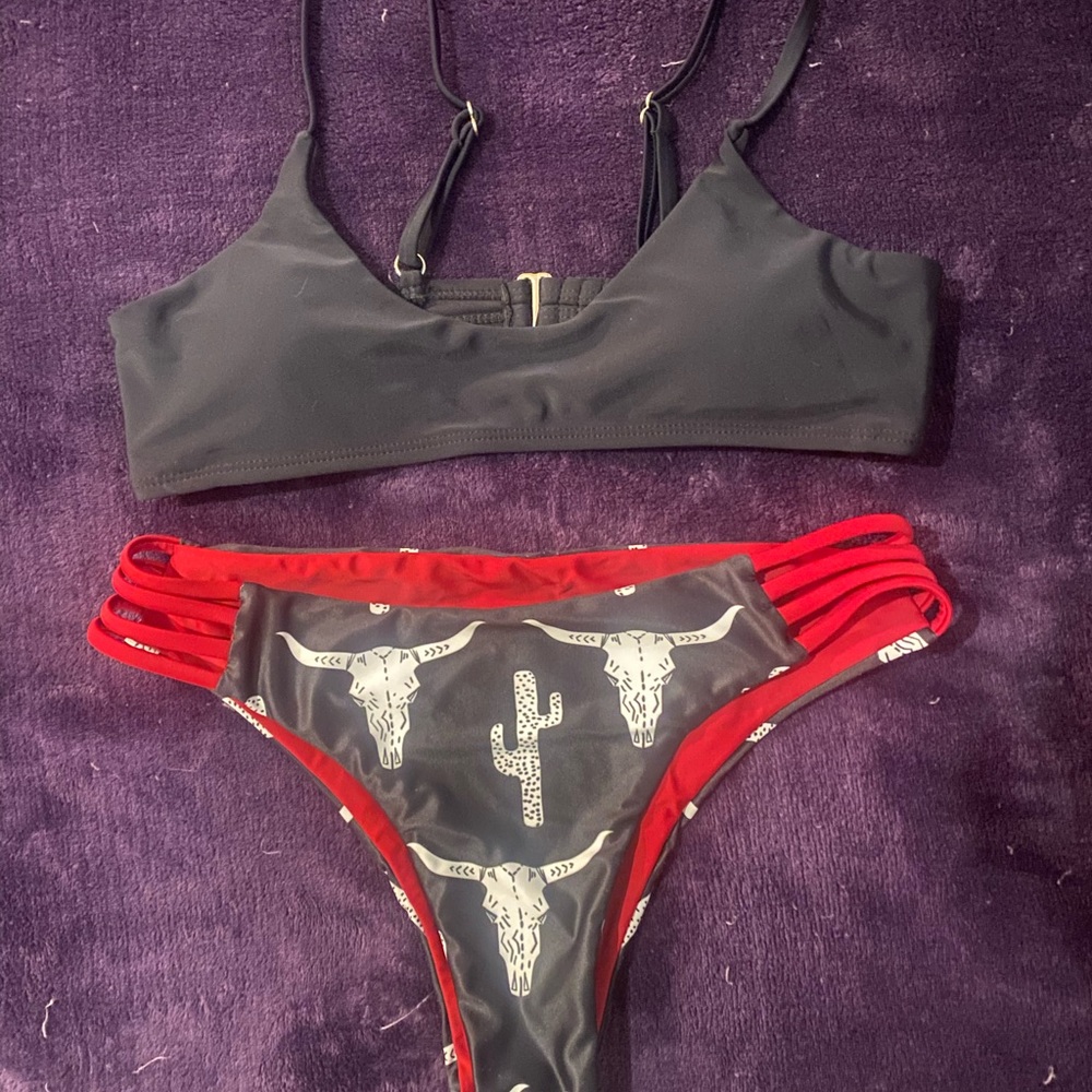 Black and Red Women's Bikini Set
